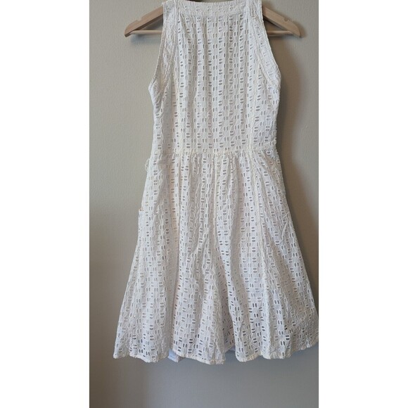 Anthropologie Women’s Eyelet Romper White Button Front Missing Belt - Picture 2 of 7